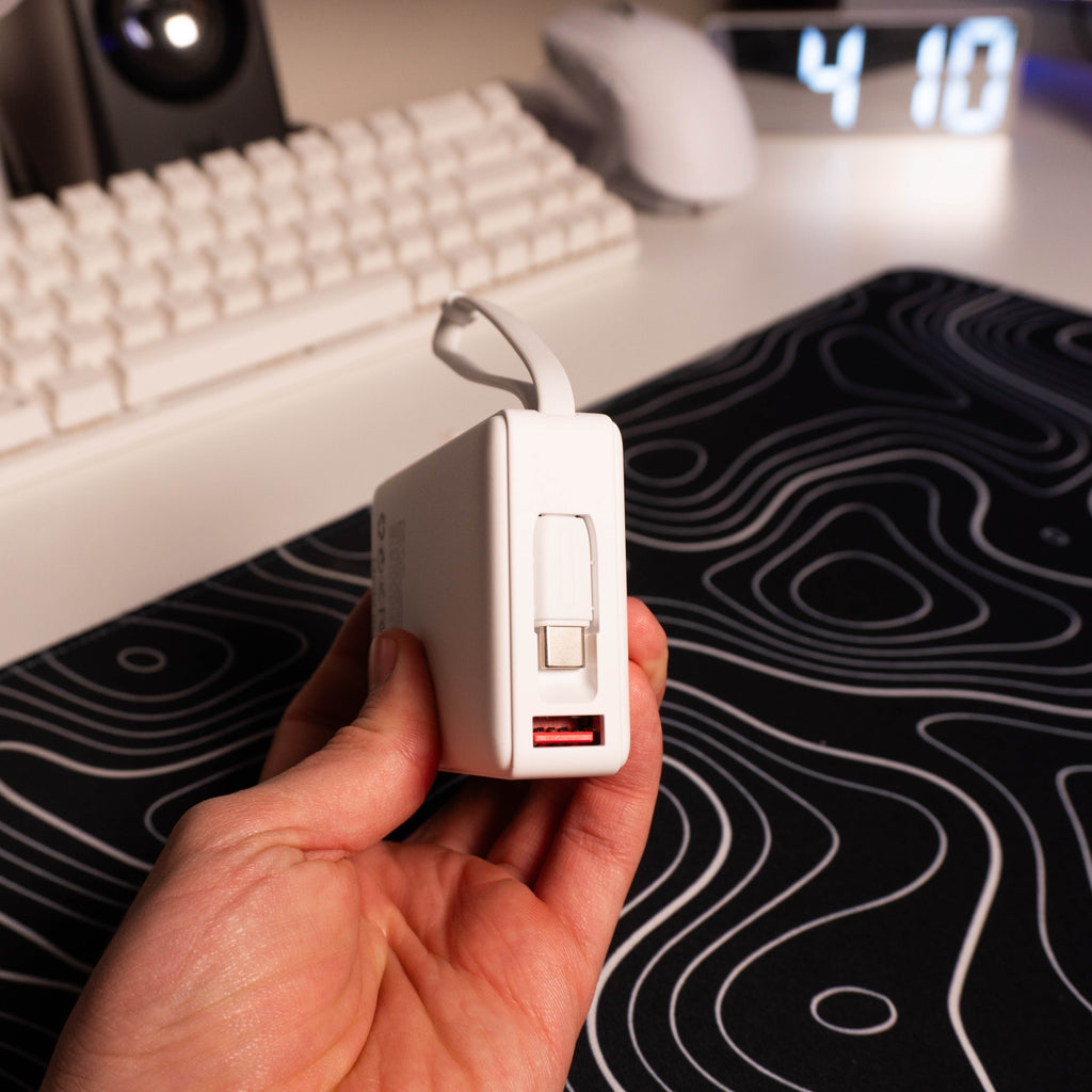 Power bank cable integrado